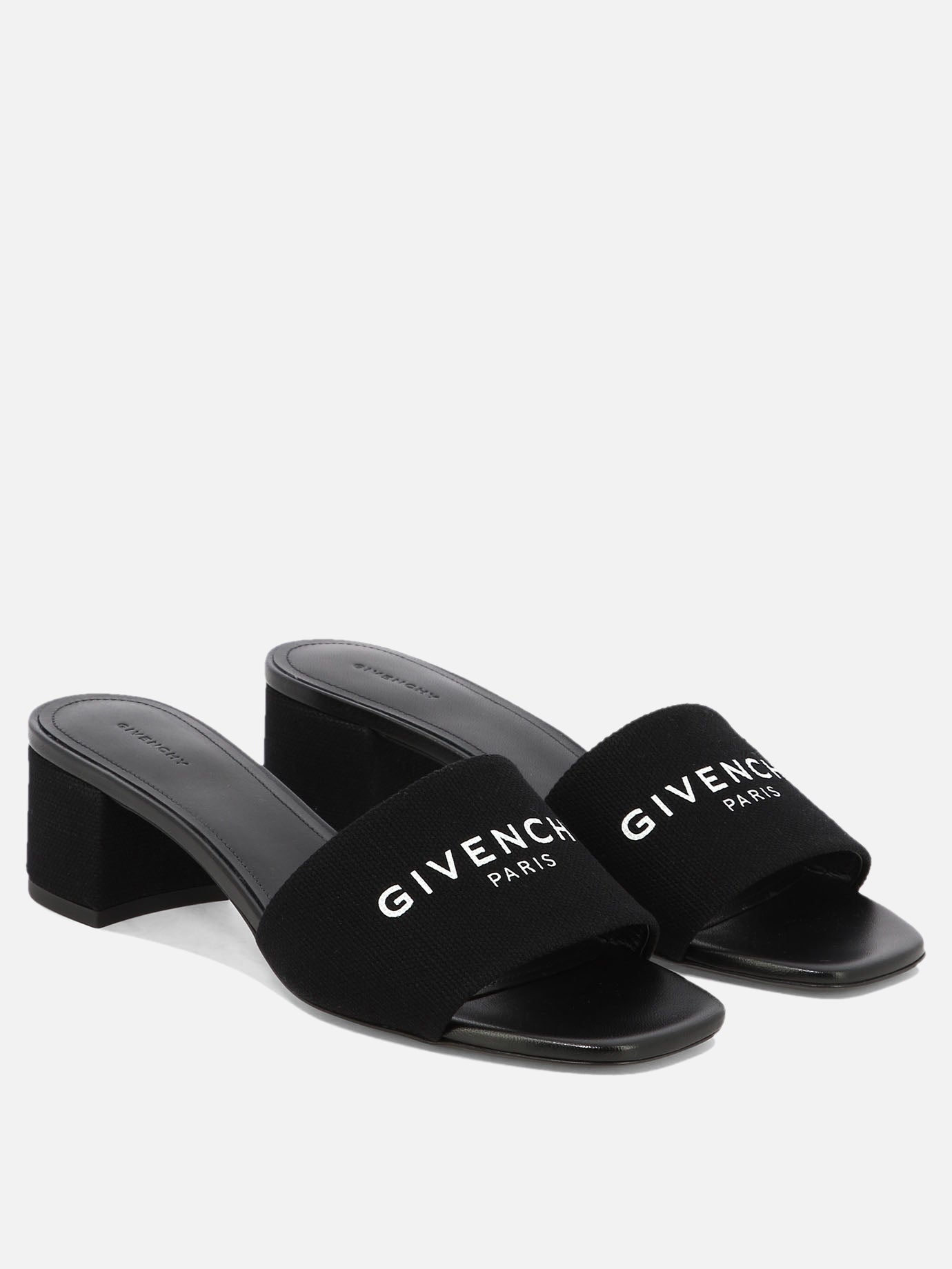 "4G" sandals