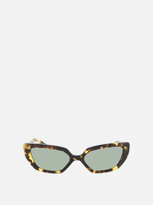 "Cat Eye" sunglasses