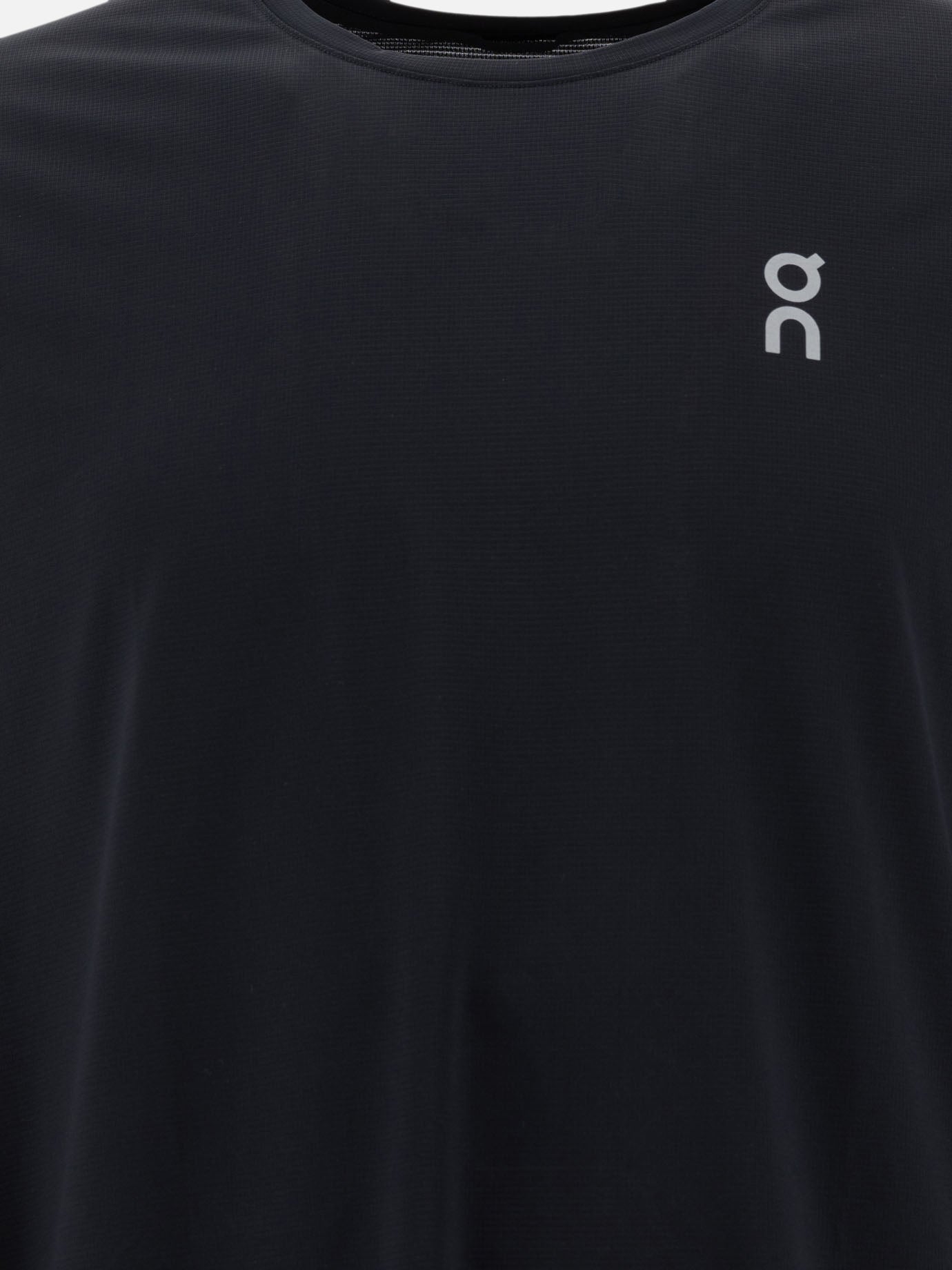 On Running "Core Long-T" t-shirt Black