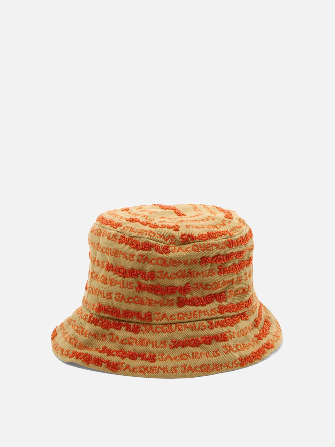 "Le bob Bordado" hat