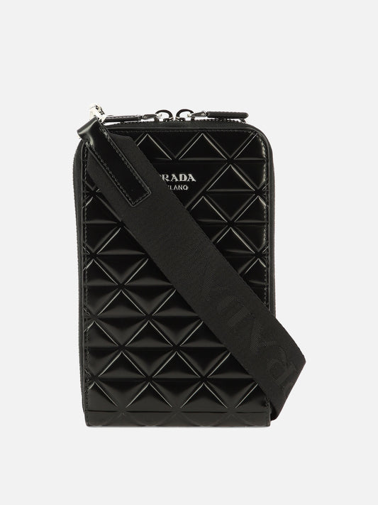 Smartphone holder with triangle motif